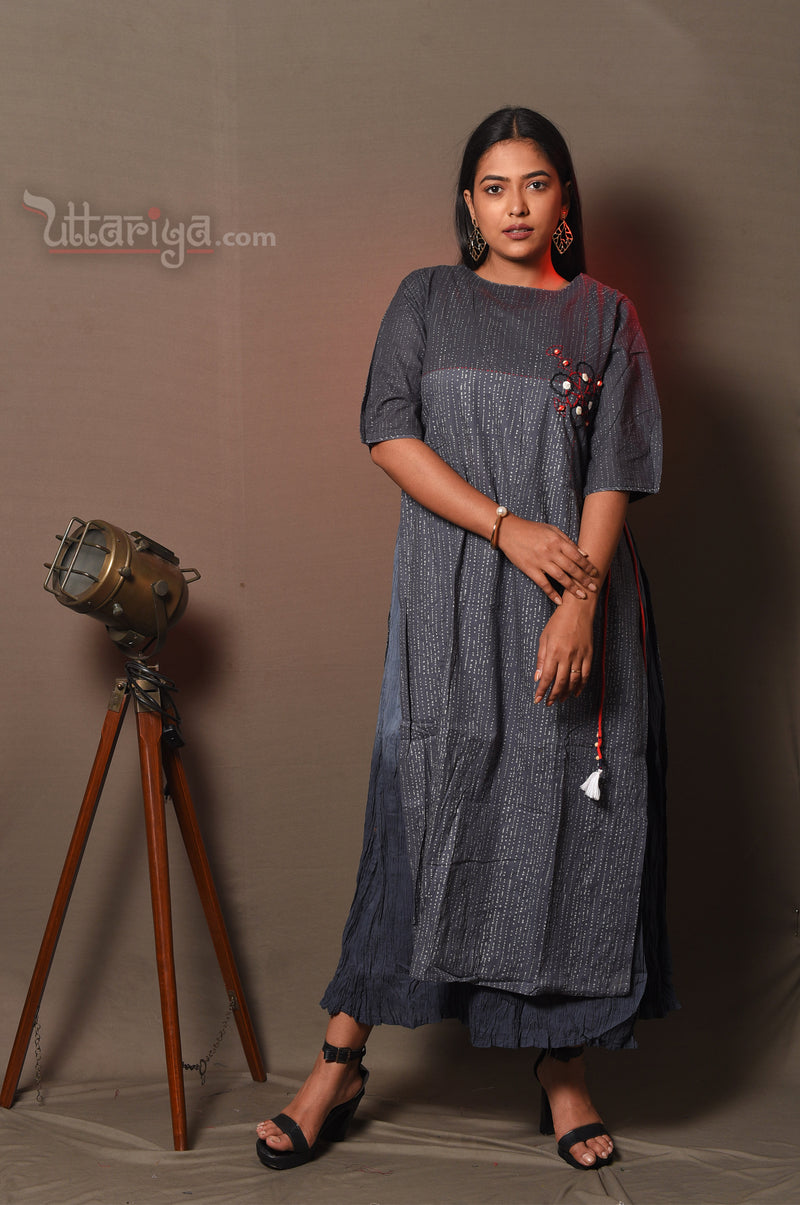 dress - Uttariya