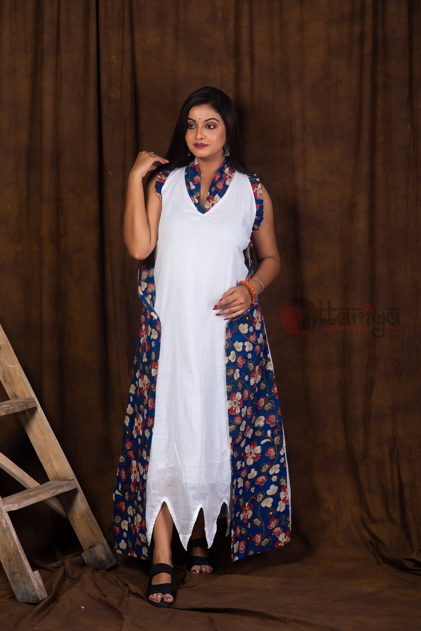 Kalamrija Dress - Uttariya