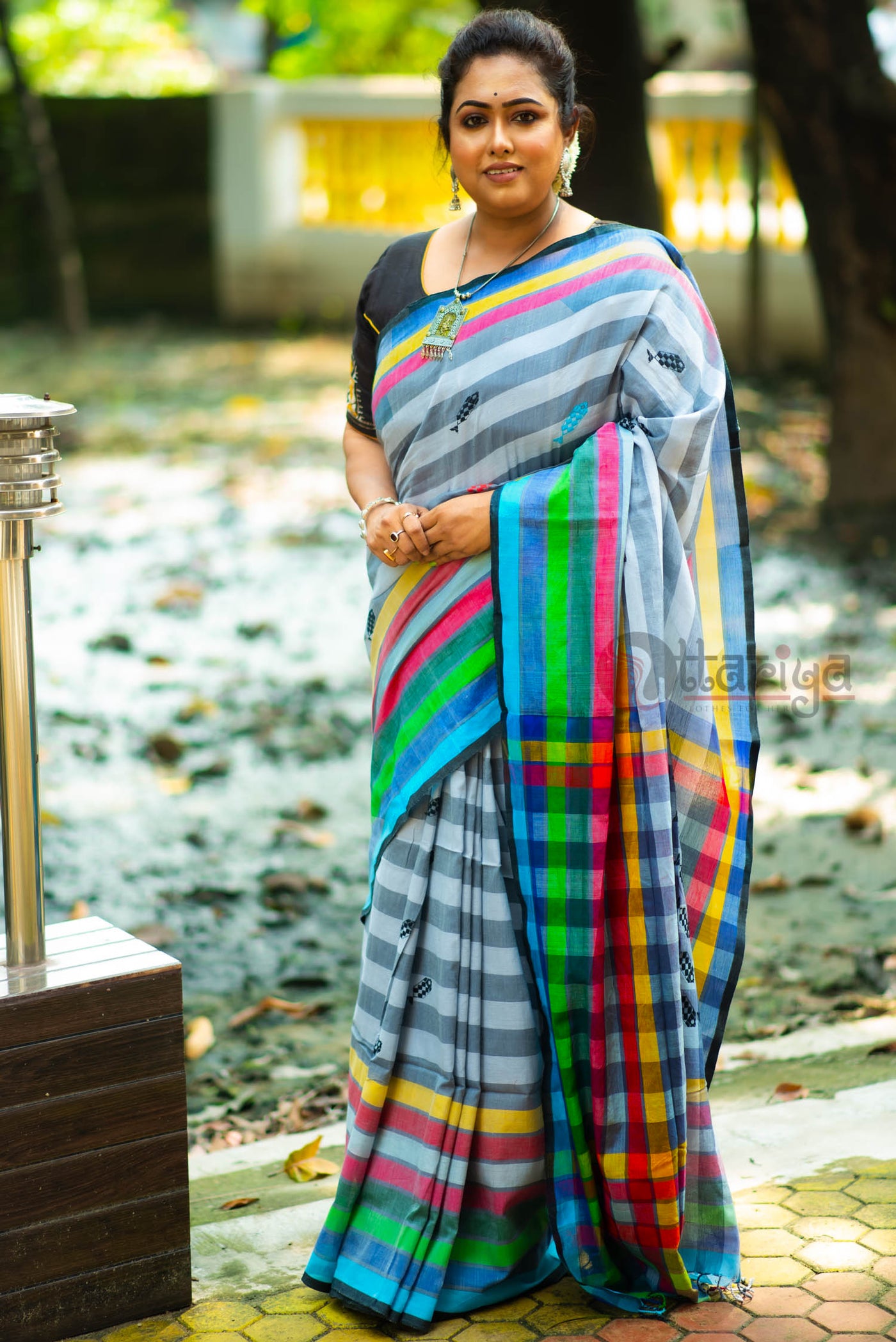 Handloom Cotton Vujoudi Handloom Saree - Uttariya