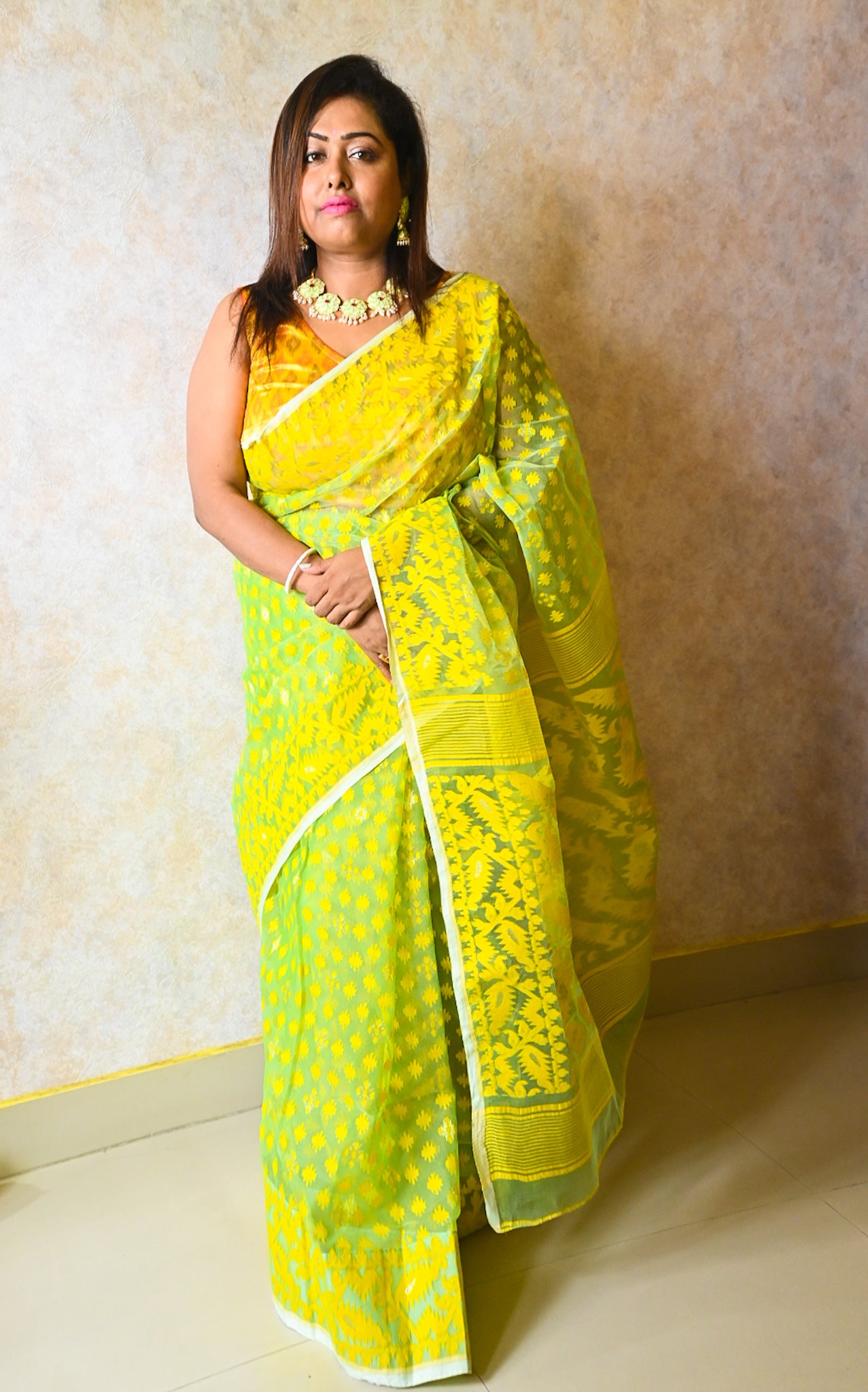 Bangladesh Saree Online - Designer Sarees Rs 500 to 1000 - SareesWala.com